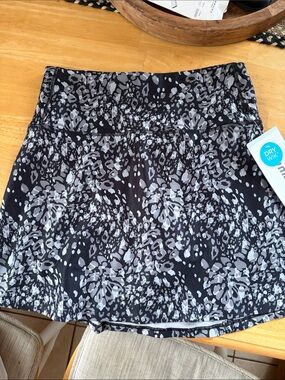 Marika Black and Gray Floral Leopard Active Skort